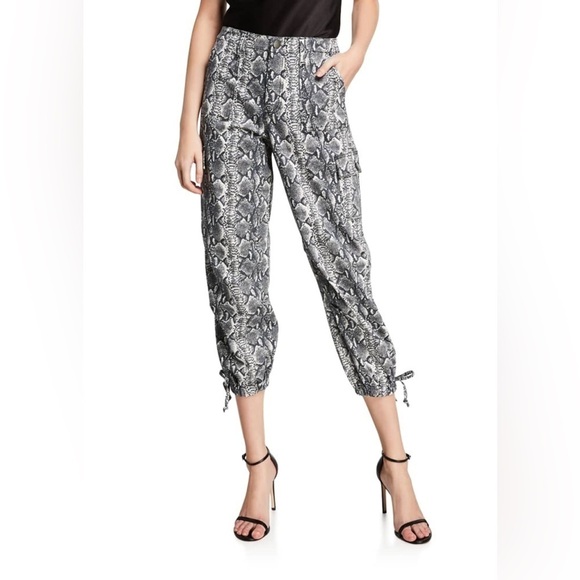 Alice + Olivia Women's Snakeskin Cargo Jogger Pants Crop Ankle 25 - Picture 1 of 7